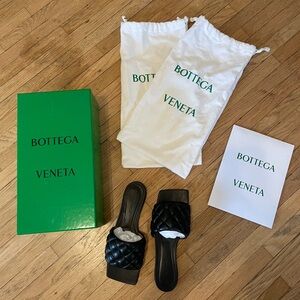 Bottega Veneta Black Quilted Loafers